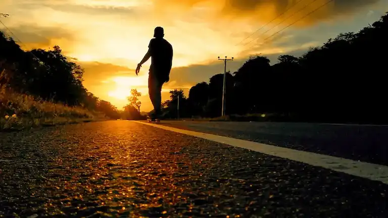Hombre Caminando1